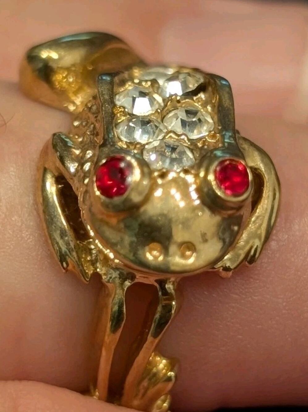 NWOT Gold Tone Rhinestone Crystal Frog Cocktail Ring Size 8 STUNNING BEAUTIFUL